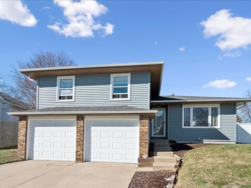 2514 W 60th St, Davenport, IA, 52806-2728 | Card Image