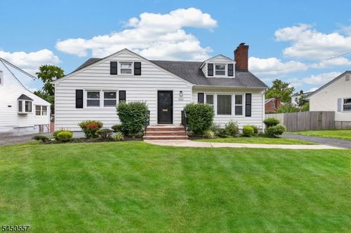 663 Mountain Ave, Springfield, NJ, 07081-2506 | Card Image