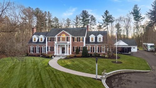 40 Grandview Rd, Chelmsford, MA, 01824-1203 | Card Image