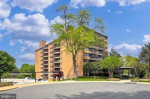 apt-1201-2030 N Adams St, ARLINGTON, VA, 22201-3758 | Card Image