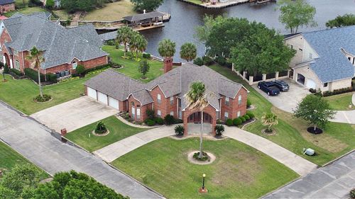 155 Greenhead Pt., Orange, TX, 77630-6889 | Card Image