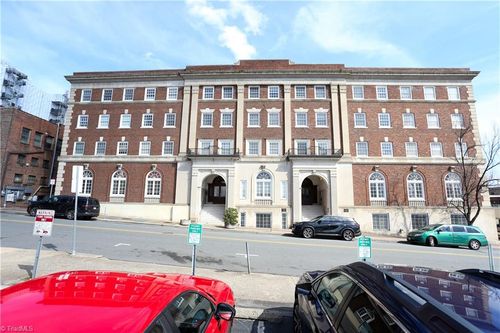 apt-106-315 N Spruce St, Winston-Salem, NC, 27101-2765 | Card Image