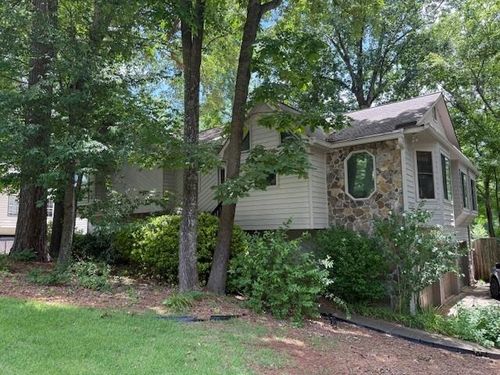 390 Hunt River Way, Suwanee, GA, 30024 | Card Image