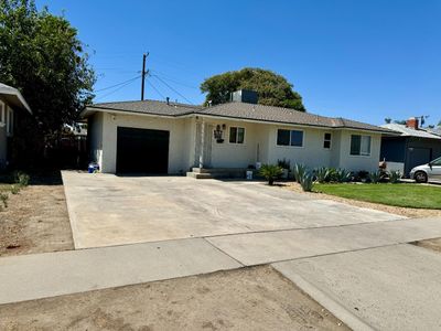 3927 N Woodson Avenue, House other with 3 bedrooms, 1 bathrooms and null parking in Fresno CA | Image 1