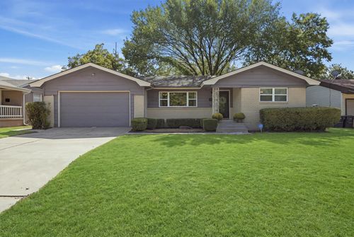 4709 Selkirk Dr, Fort Worth, TX, 76109-5043 | Card Image
