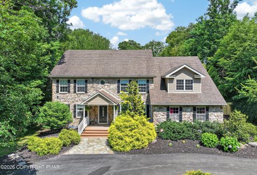 121 Chatham Hill Rd, Stroudsburg, PA, 18360-6625 | Card Image
