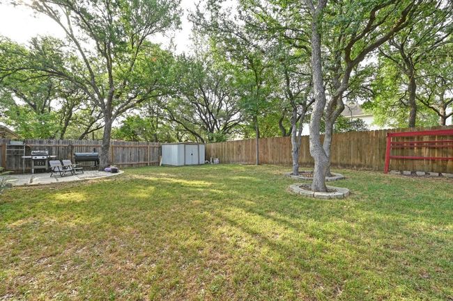 2041 Desco Dr, House other with 3 bedrooms, 2 bathrooms and 2 parking in Austin TX | Image 25