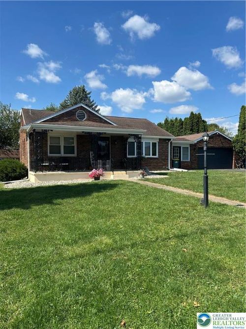 1825 11th St, BETHLEHEM, PA, 18020-5819 | Card Image