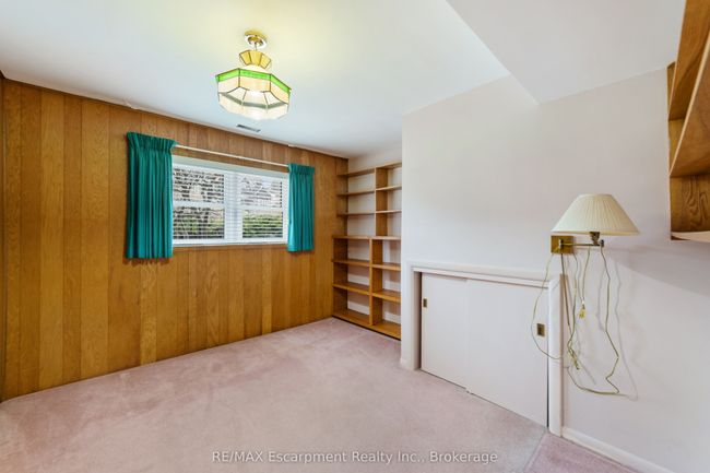305 Woodworth Dr, House other with 4 bedrooms, 2 bathrooms and 4 parking in Ancaster ON | Image 12