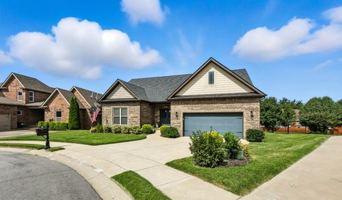 217 Dorchester Cir, Clarksville, TN, 37043-6380 | Card Image