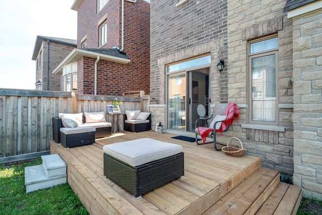 2 Cranbrook Cres, House other with 4 bedrooms, 3 bathrooms and 4 parking in Kleinburg ON | Image 33