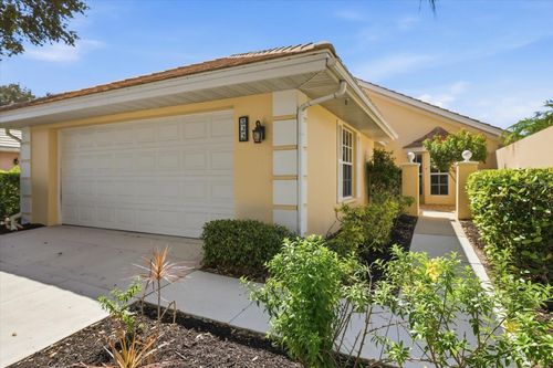 10-522 Clubside Cir, VENICE, FL, 34293-4359 | Card Image