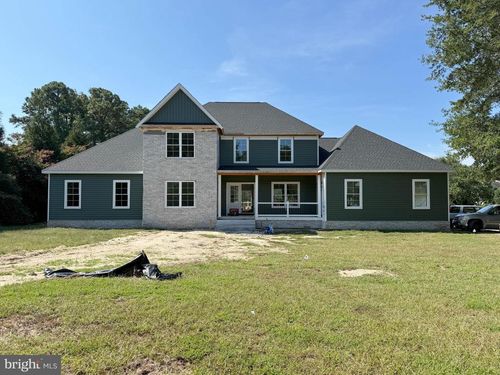 129 Village Dr, SEAFORD, DE, 19973-8035 | Card Image
