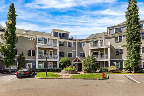2006-39 Taylor Dr, Reading, MA, 01867 | Card Image