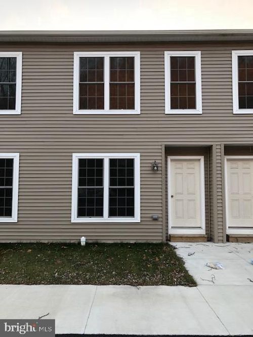 4742 Tuscarora St, HARRISBURG, PA, 17110-1780 | Card Image