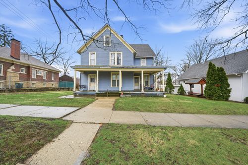 404 Indiana Ave, Valparaiso, IN, 46383-5716 | Card Image