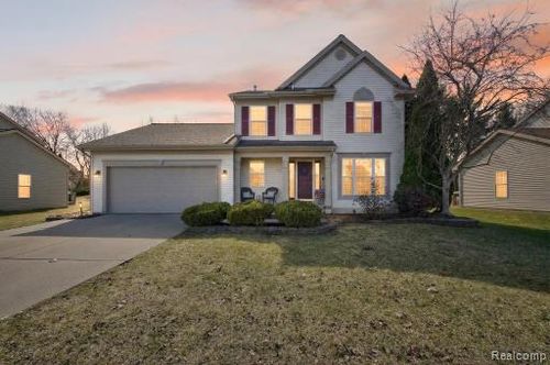 3644 Snowden Ln, Howell, MI, 48843-8646 | Card Image