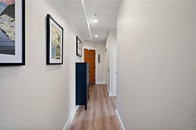 302 - 7161 West Saanich Rd, Condo with 2 bedrooms, 1 bathrooms and 1 parking in Central Saanich BC | Image 20