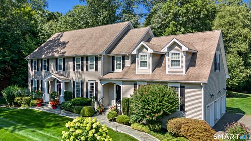 18 N Nabby Rd, Danbury, CT, 06811-3344 | Card Image