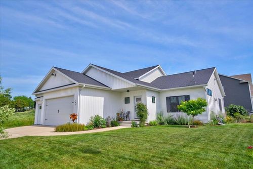 195 Prairie Mound Drive, OREGON, WI, 53575 | Card Image