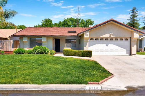 5110 W Kadota Avenue, Fresno, CA, 93722 | Card Image