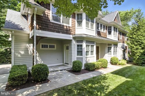 6838 Saint Albans Rd, MCLEAN, VA, 22101-2809 | Card Image