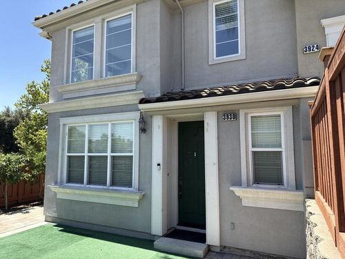 3930 Vista Roma Dr, San Jose, CA, 95136-4441 | Card Image