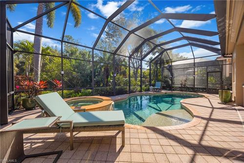 5596 Hammock Isles Dr, NAPLES, FL, 34119-4691 | Card Image