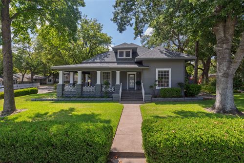 401 W Lee Ave, Weatherford, TX, 76086-4235 | Card Image