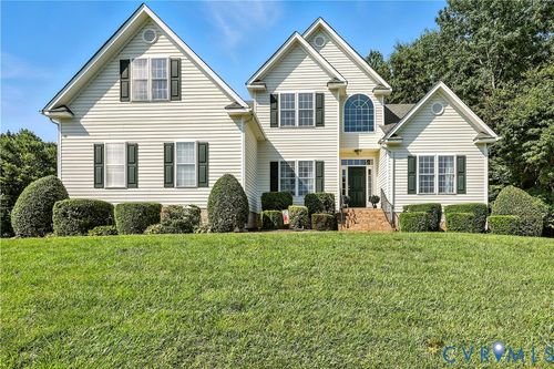 8801 Hollow Oak Rd, Midlothian, VA, 23112-6877 | Card Image