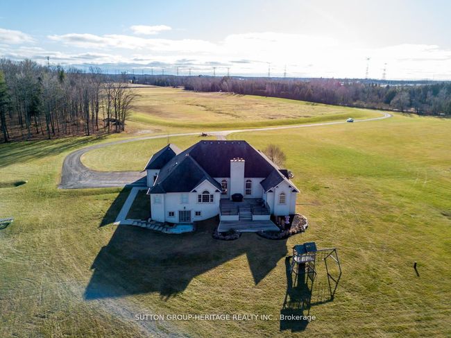 2100 Taunton Rd, House other with 6 bedrooms, 6 bathrooms and 25 parking in Hampton ON | Image 34