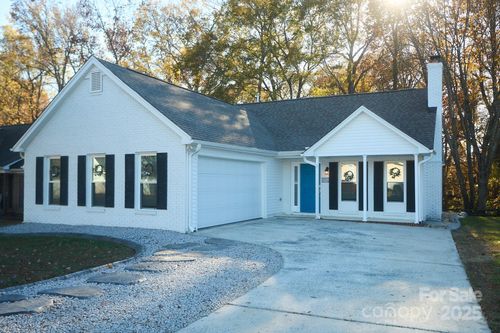 2907 Ashe Croft Dr, Indian Trail, NC, 28079-9419 | Card Image