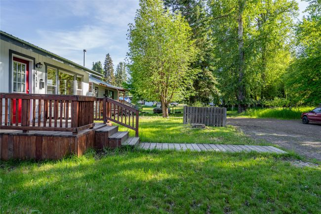 View of grassy yard | Image 27