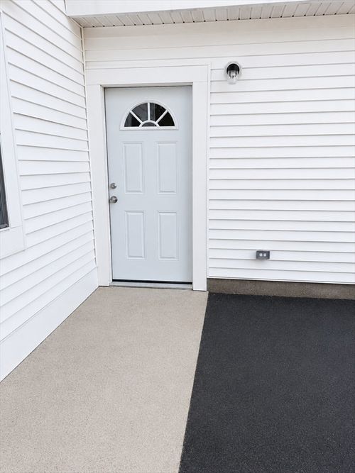b-7 Cape Rd, Mendon, MA, 01756-1164 | Card Image