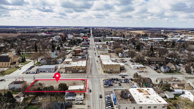 4 Goderich St E, Home with 0 bedrooms, 0 bathrooms and null parking in Seaforth ON | Image 4