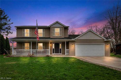 123 Kent St, Wellington, OH, 44090-9205 | Card Image