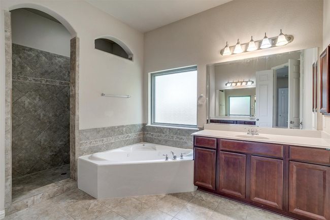 1213 Hackworth St, House other with 6 bedrooms, 5 bathrooms and null parking in Roanoke TX | Image 16