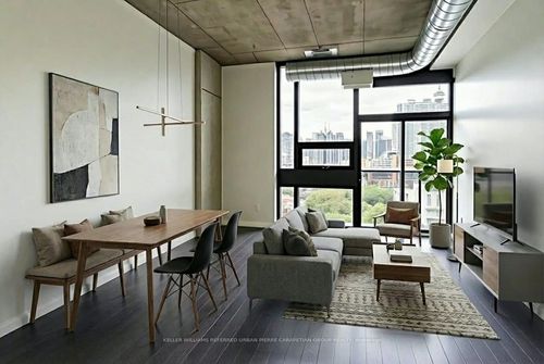 1008-60 Bathurst St, Toronto, ON, M5V2P4 | Card Image