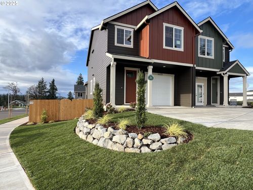 16159 Serres Farms Way, Oregon City, OR, 97045-8337 | Card Image