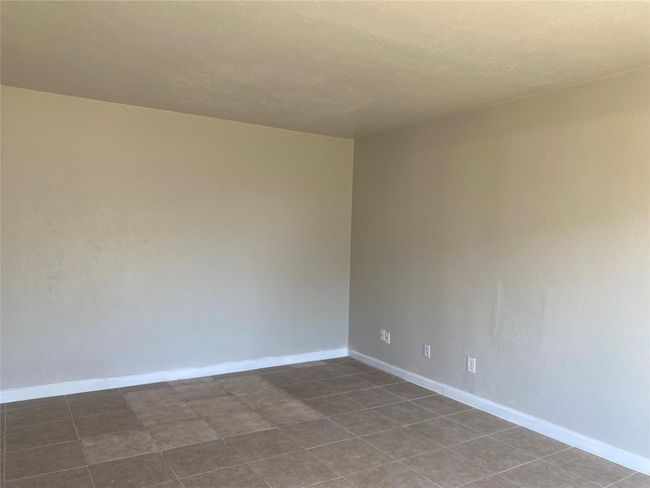 2425 Limestone Dr, Home with 2 bedrooms, 1 bathrooms and 2 parking in Arlington TX | Image 6