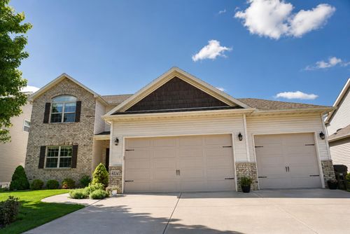 6114 W Clairemont Ct, Edwards, IL, 61528-9483 | Card Image