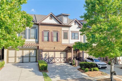 6961 Fellowship Ln, Flowery Branch, GA, 30542-7735 | Card Image