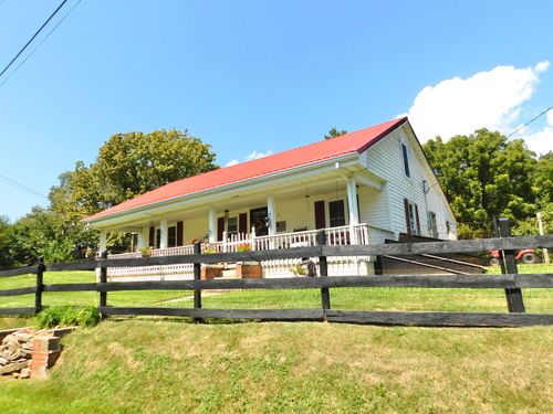 590 Webb Rd, Irvine, KY, 40336-7397 | Card Image