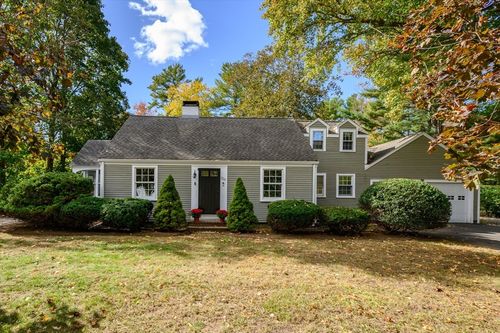 216 Whiting St, Hanover, MA, 02339-1314 | Card Image