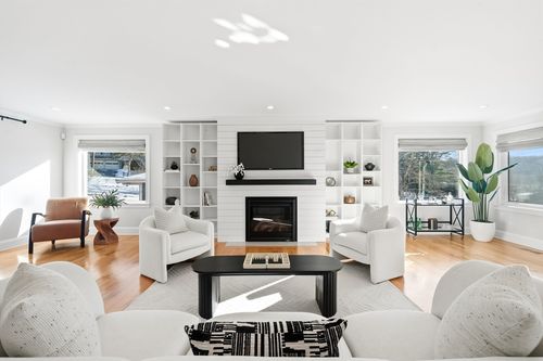 5 Squire Rd, Winchester, MA, 01890-3211 | Card Image