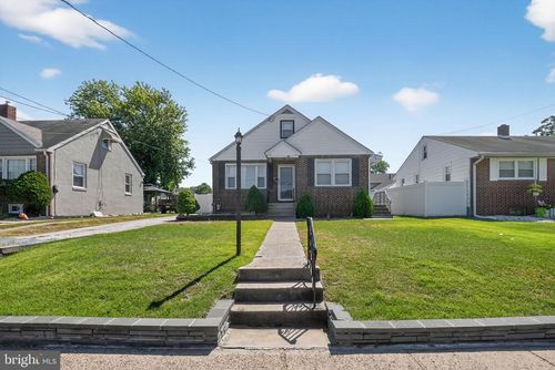 404 Greenwood Ave, RIVERSIDE, NJ, 08075-4216 | Card Image