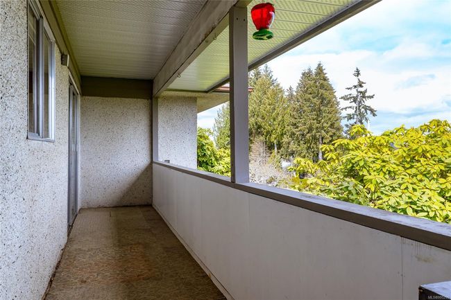 416 Parkhill Terr, House other with 5 bedrooms, 3 bathrooms and 8 parking in Ladysmith BC | Image 47