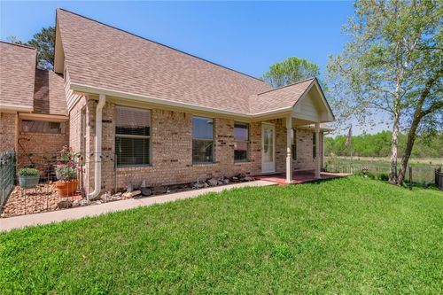 15 Lakeside, Trinity, TX, 75862-8940 | Card Image