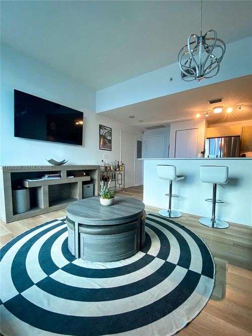 apt-712-350 Ne 24th St, Miami, FL, 33137-4876 | Card Image