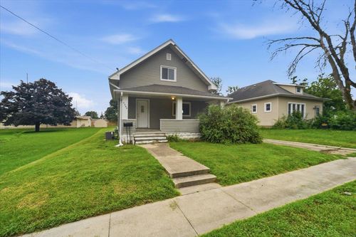 1709 15th St, Eldora, IA, 50627-2320 | Card Image